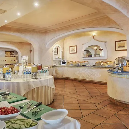 Hotell Colonna Resort, A Colonna Luxury Hotel, 5*