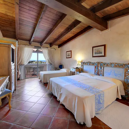 Colonna Resort, A Colonna Luxury Hotel, Hotell