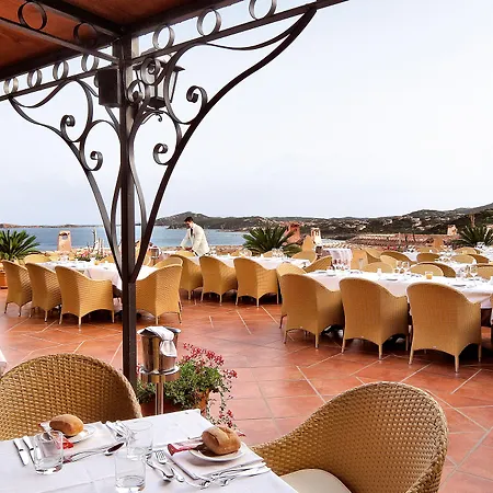 Colonna Resort, A Colonna Luxury Hotel, Hotell