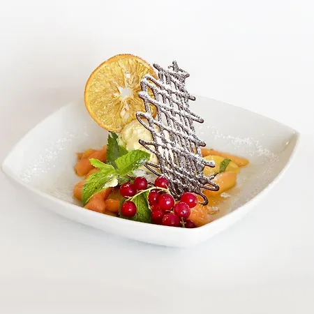 Colonna Resort, A Colonna Luxury Hotel, מלון 5*