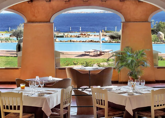 Colonna Resort, A Colonna Luxury Hotel, 5* Порто-Черво